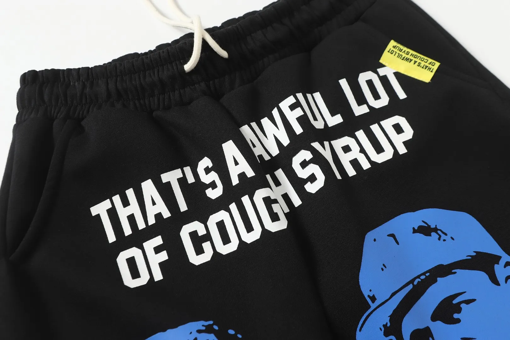 ｜ T 001# ｜ THAT'S A AWFUL LOT OF COUGH SYRUP Same Style. （fabric): Sizes（size）：S-M L X L （colour）： - / - / - ：T 002#｜ ：（fabric）： Sizes（size）：S-M-L-XL （couour）： - / - /